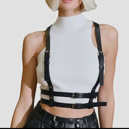 Traje Arnés de cuero sintético Negro. Cinturón Lencería